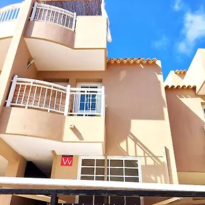 Сasa de vacaciones Cheap Studio, Wifi Free Adeje House, Costa Adeje (Tenerife)